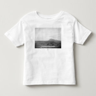 Camiseta Infantil Fort Meade com o montículo do urso no fundo