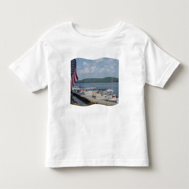 Camiseta Infantil Foto da bandeira americana Marina no lago Arrohoua (Frente)