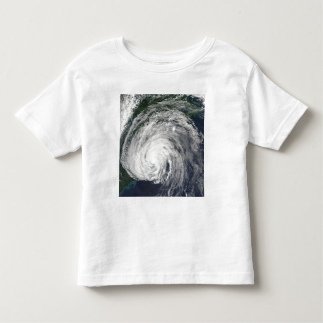 Camiseta Infantil Furacão Earl ao largo do Atlântico-Médio (Frente)