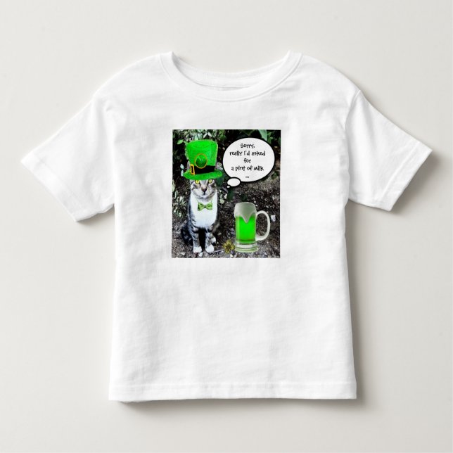 Camiseta Infantil GATO DE Dia de São Patrício COM CERVEJA VERDE IRLA (Frente)