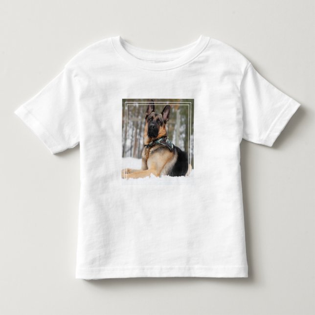 Camiseta Infantil German shepherd Na Neve (Frente)