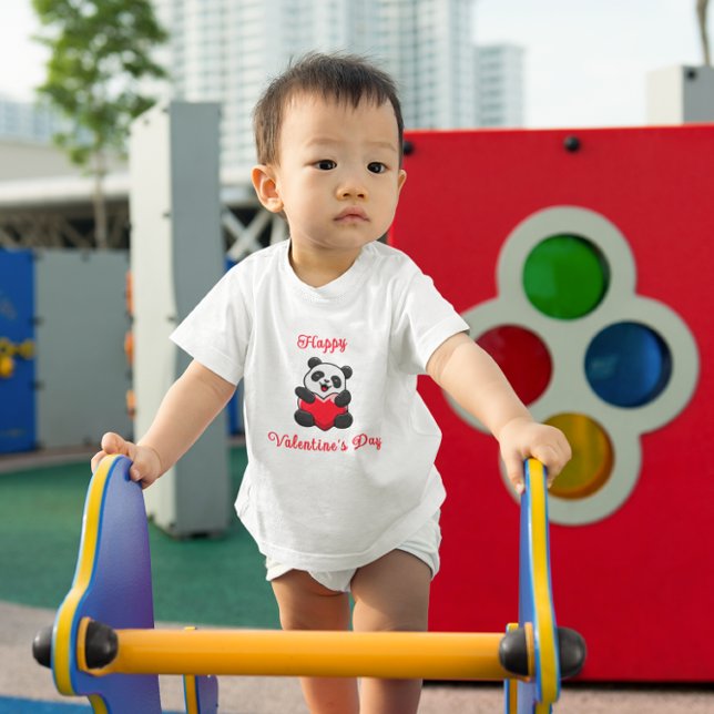 Camiseta Infantil Happy Valentine's Day Cute Panda With Heart (Criador carregado)