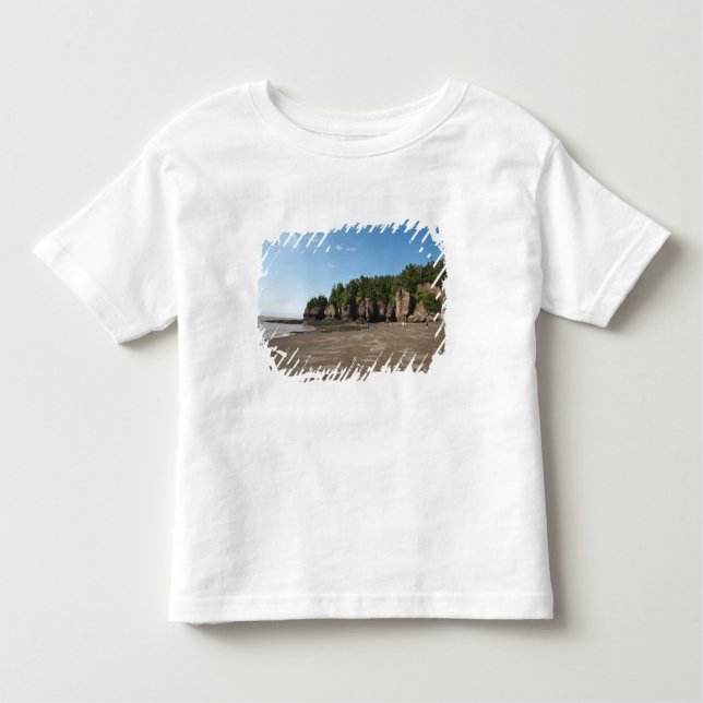 Camiseta Infantil Hopewell Rocks e o Ocean Tidal Exploration (Frente)