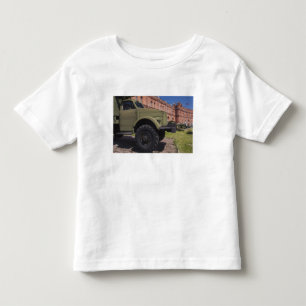 Camiseta Infantil Ilha Kronverksky, Museu de Artilharia, caminhão