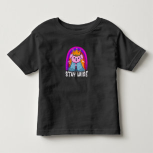 Camiseta Infantil Ilustração de Bebê Fofo com Crianças Arco-íris