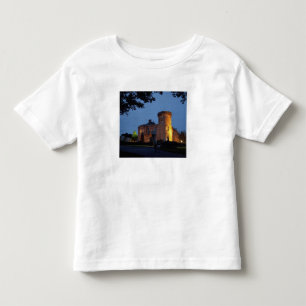 Camiseta Infantil Irlanda, o Dromoland Castle iluminado ao crepúscul