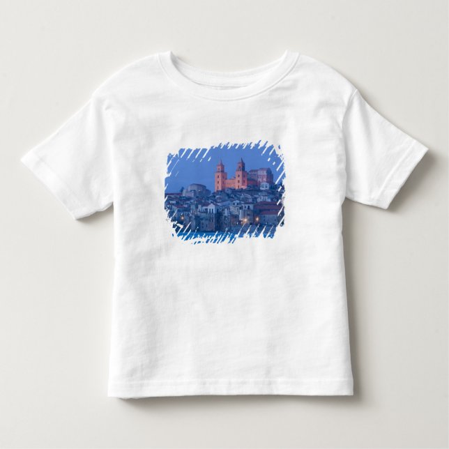 Camiseta Infantil Itália, Sicília, Cefalu, Vista com Duomo de (Frente)