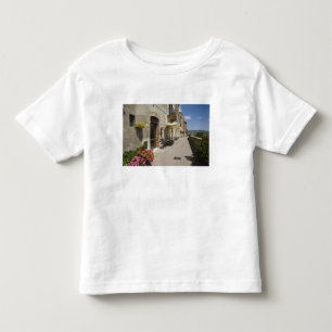 Camiseta Infantil Itália, Toscana, Pienza. Passagem exterior em redo
