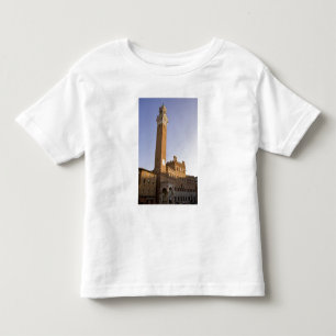 Camiseta Infantil Itália, Toscana, Siena. Torre del Mangia em