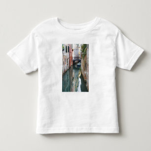 Camiseta Infantil Itália, Veneza, Reflexos e Pequena Ponte de