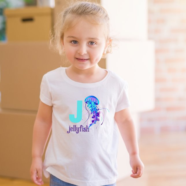 Camiseta Infantil J é para a água-viva: Viagem para o Oceano (Criador carregado)