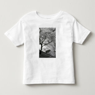 Camiseta Infantil Japão, Tóquio. Flores de cerejeira no Palácio Impe