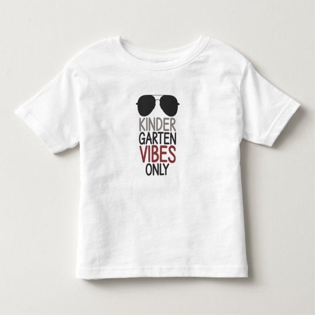 Camiseta Infantil Jardim de Infância só volta à escola (Frente)