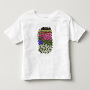 Camiseta Infantil Jardim de jacintos de uva, jacintos e tulipas,