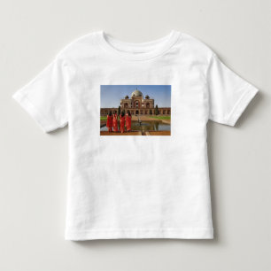 Camiseta Infantil Jovens senhoras indianas e o túmulo de Humayun, De