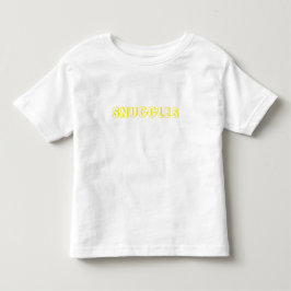 Camiseta Infantil Letras amarelas "Snuggs"