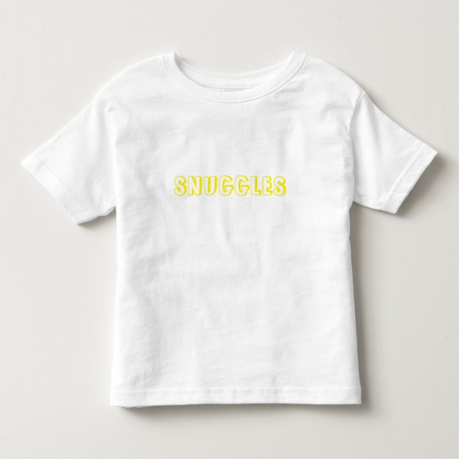 Camiseta Infantil Letras amarelas "Snuggs" (Frente)