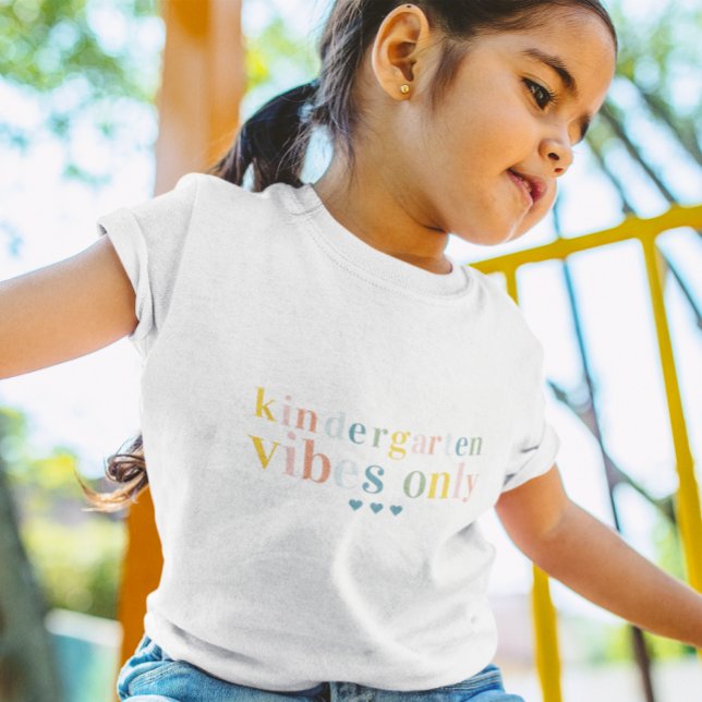 Camiseta Infantil Letras Coloridas Arco-Íris | Dia da rua (Criador carregado)
