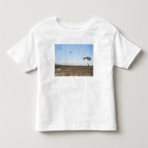 Camiseta Infantil Ligações em ponte de pára-quedas da queda livre
