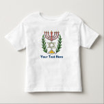 Camiseta Infantil Magen Persa David Menorah<br><div class="desc">Esta imagem foi adaptada de um antigo azulejo judeu persa e apresenta uma menorah com um Magen David (Estrela de David) enquadrado por ramos de oliveira. As imperfeições da imagem original pintada à mão foram preservadas.</div>