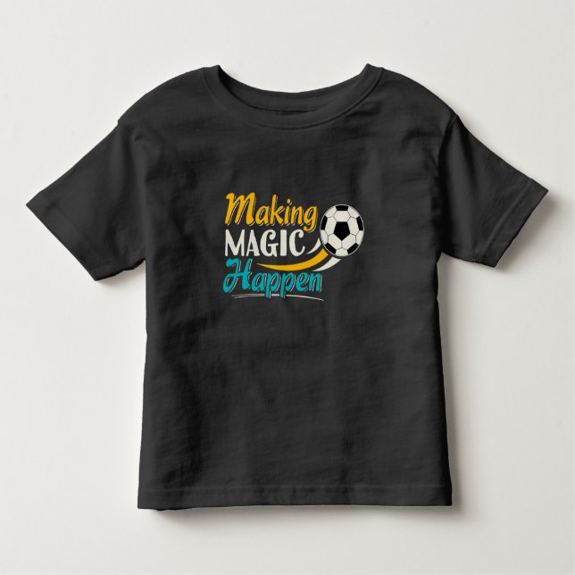 Camiseta Infantil Magia do Fazer de futebol acontece (Frente)