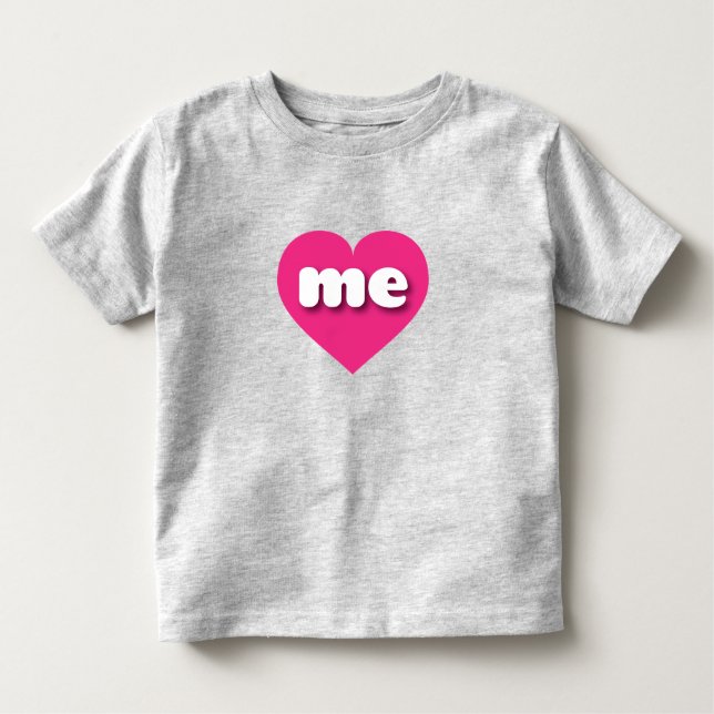 Camiseta Infantil Maine, coração rosa quente - Eu me amo (Frente)