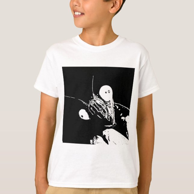 Camiseta Infantil - Mantis Preto e Branco (Frente)