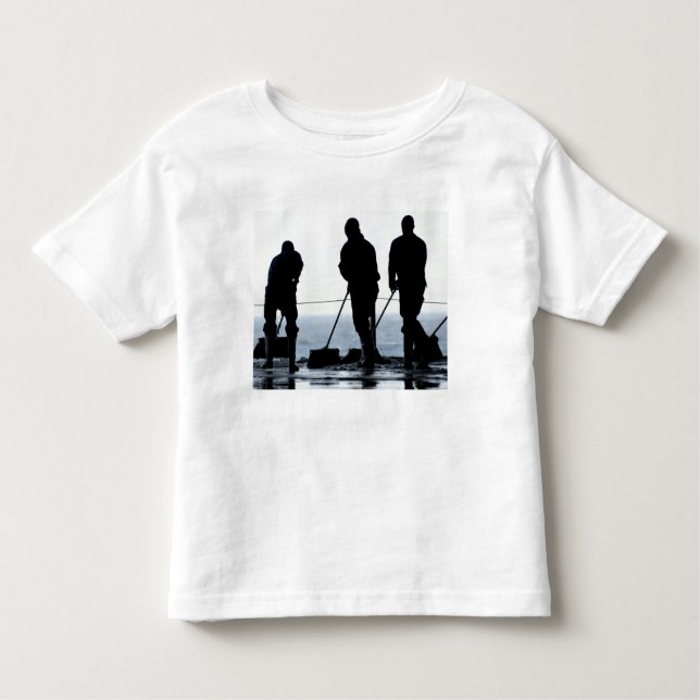 Camiseta Infantil Marinheiros varrem o hangar (Frente)