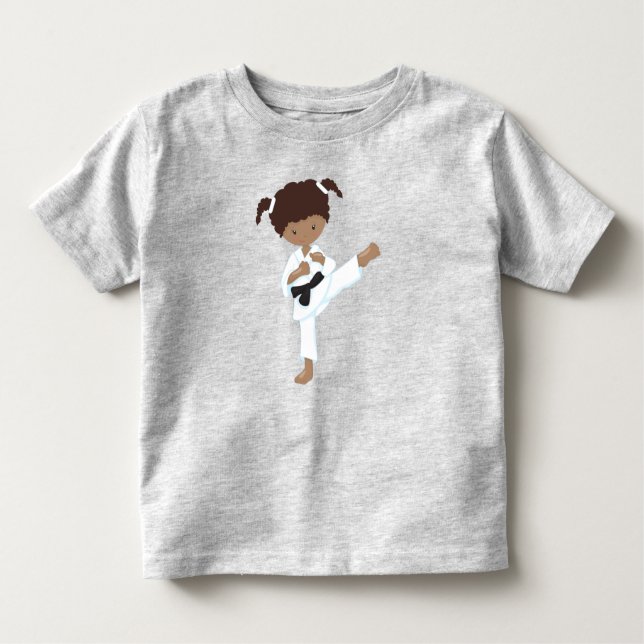Camiseta Infantil Menina Afro-Americana, Menina do Karatê, Faixa Pre (Frente)