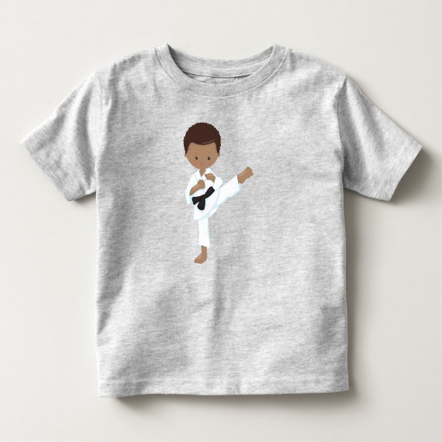 Camiseta Infantil Menino Afro-Americano, Menino de Karatê, Faixa Pre (Frente)