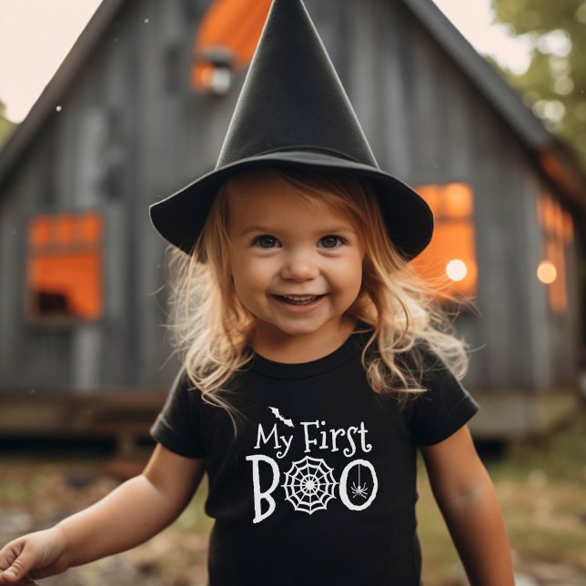 Camiseta Infantil Meu primeiro Boo Halloween Toddler (My first boo - halloween shirt for toddlers)
