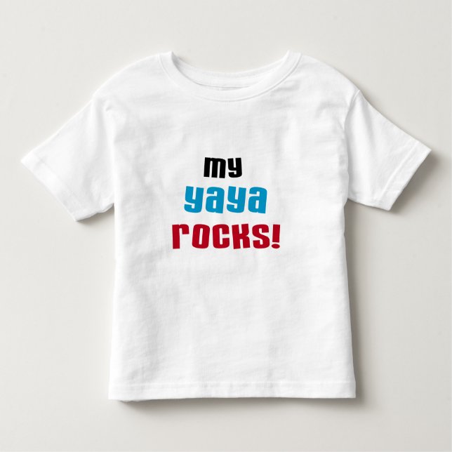 Camiseta Infantil Minha Yaya Rocks T shirts e presentes (Frente)