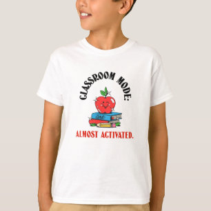 Camiseta Infantil Modo Sala de Aula Quase Ativado