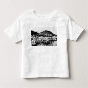 Camiseta Infantil Montanha da frota pesqueira e dos cervos em