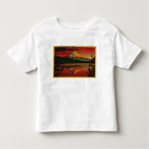 Camiseta Infantil Mt. Capa no nascer do sol de lago perdido, Oregon