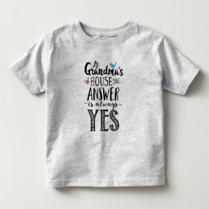 Camiseta Infantil Na vovó a resposta é sempre sim