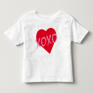 Camiseta Infantil Namorados Rosa XOXO Abraços Kisses Coração Vermelh