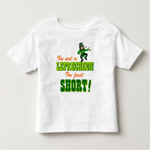 Camiseta Infantil Não um Leprechaun apenas curto