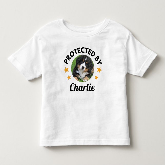 Camiseta Infantil Nome e foto personalizados do cão "Protegido por" (Frente)