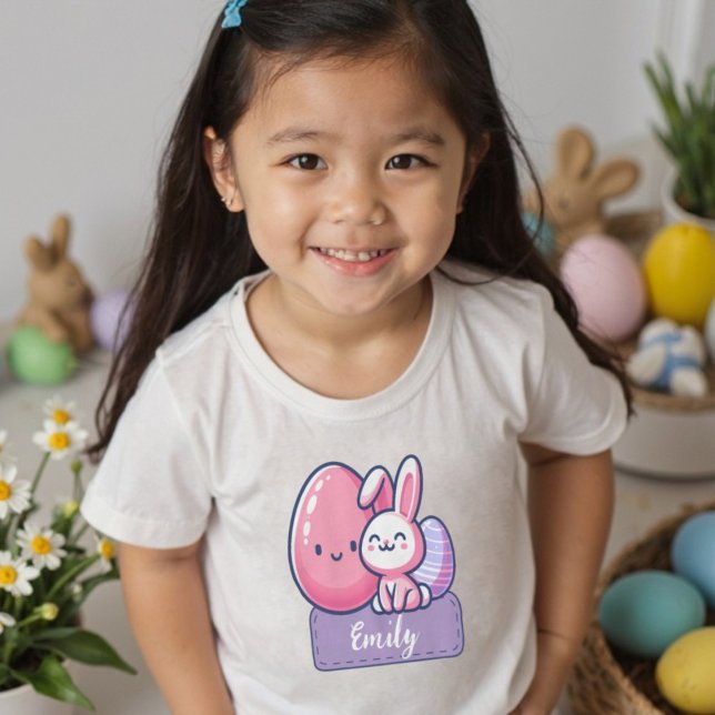 Camiseta Infantil Nome Personalizado Cama de Páscoa Bunny Eggstra (Personalized Name Easter Bunny Eggstra Cute Toddler T-shirt)
