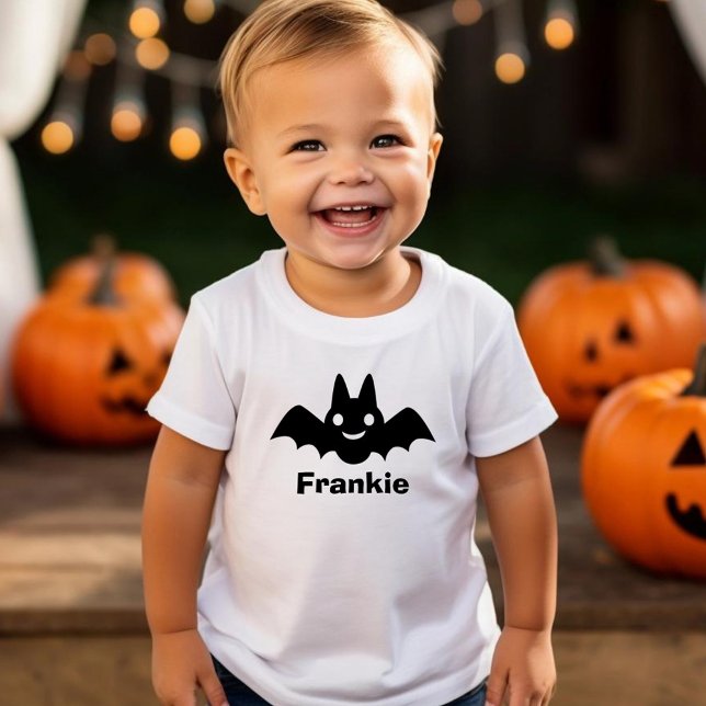 Camiseta Infantil Nome Personalizado do Dia das Bruxas Negro Spooky (Criador carregado)
