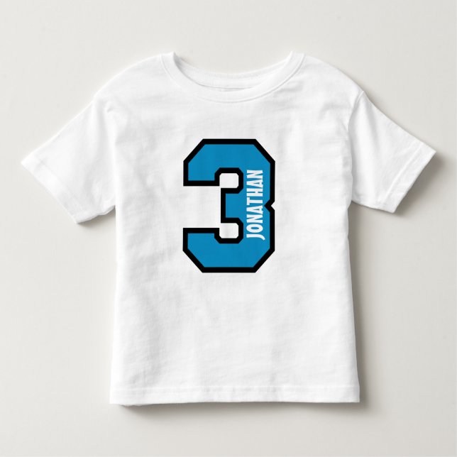 Camiseta Infantil Número De Esporte De aniversário de 3 anos Três An (Frente)