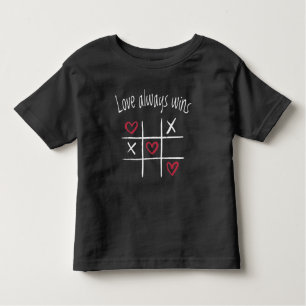 Camiseta Infantil O amor sempre ganha