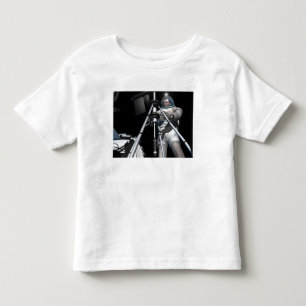 Camiseta Infantil O conceito do artista da exploração do espaço
