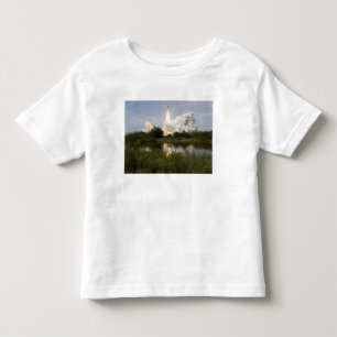 Camiseta Infantil O esforço do vaivém espacial tira 7