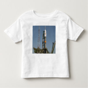 Camiseta Infantil O foguete Soyuz pouco depois da chegada