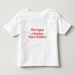 Camiseta Infantil O que acontece nas estadas da avó na avó