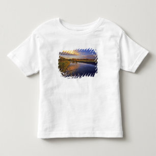 Camiseta Infantil O rio Big Hole ao último luz perto de Jackson