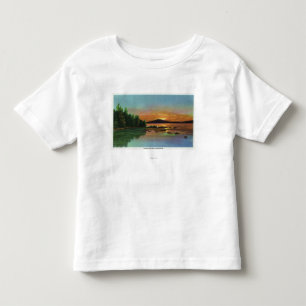 Camiseta Infantil Opinião de MaineSunset na montanha calva