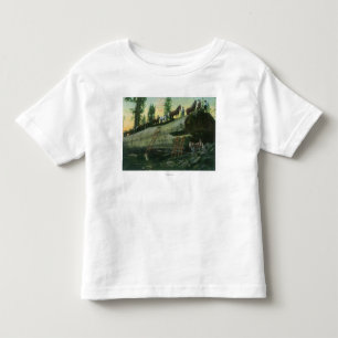 Camiseta Infantil Opinião uma equipe de registo em uma sequóia